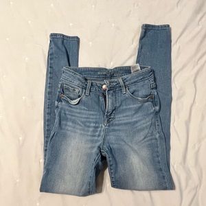 Super skinny high waisted jeans!